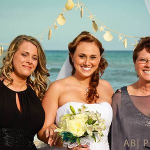 Meet your Posher, Bobbie